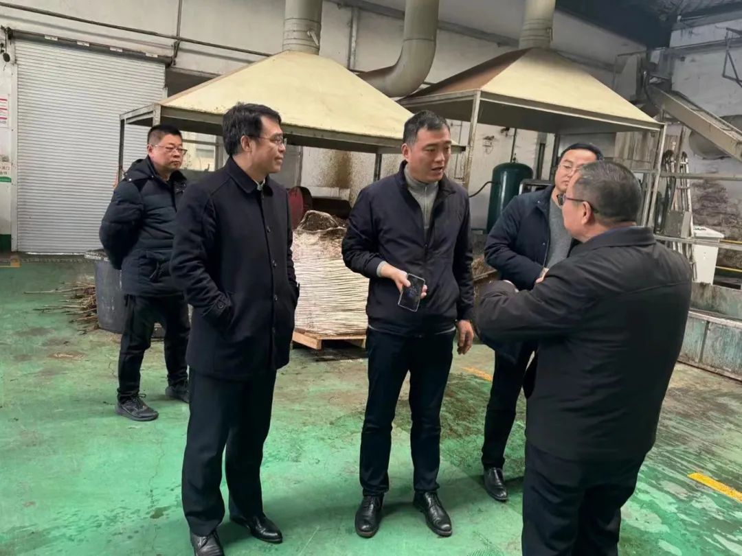 昆山市城管局局長陳春華率隊調研參觀環太湖有機廢棄物處理利用示范中心(臨湖) 昆山市城管局局長陳春華率隊調研參觀環太湖有機廢棄物處理利用示范中心(臨湖)